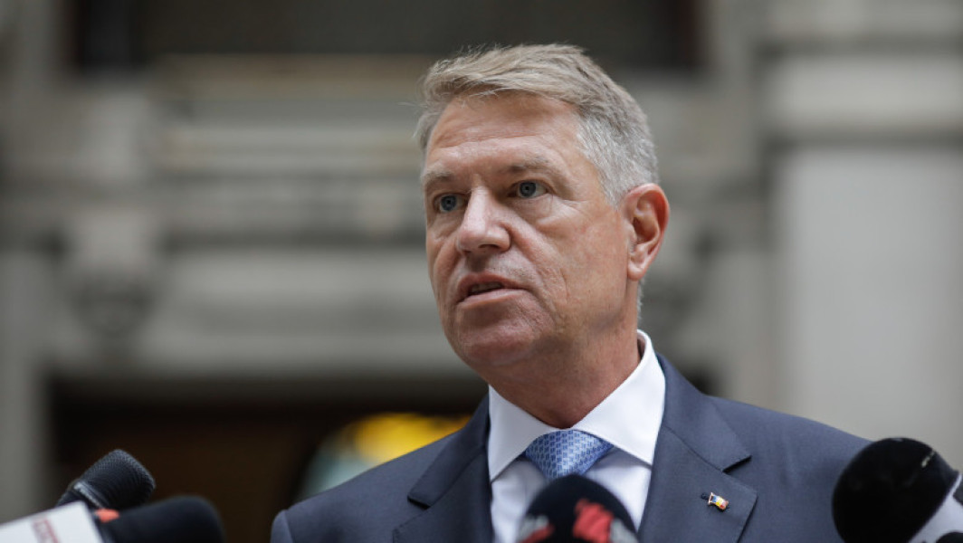 Iohannis: Consternat de împuşcăturile din Praga, soldate cu multe vieţi pierdute