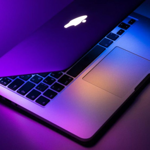 Detalii fascinante despre MacBook Pro, standardul laptopurilor premium