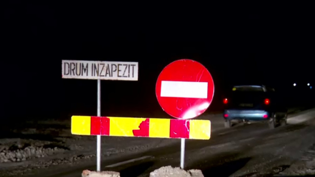 Ciclonul Polar închide școlile din Iași