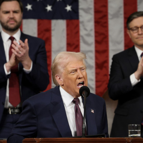 Trump denunță &quot;risipa&quot; guvernamentală în timpul discursului din Congres