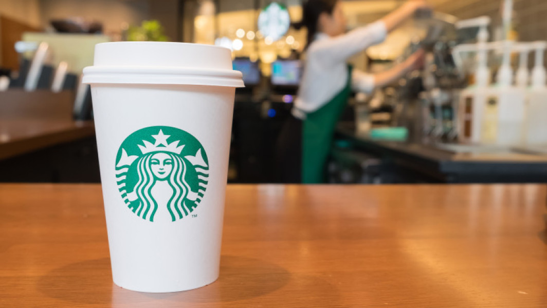 Starbucks, obligată să plătească 50 de milioane de dolari pentru arsuri grave