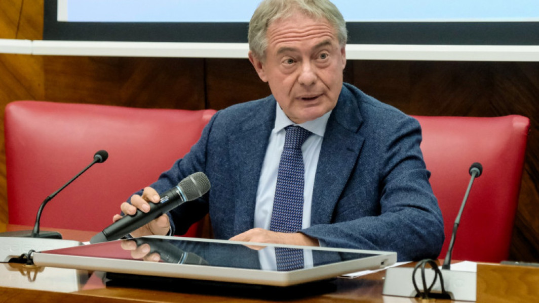 Italia dezvoltă un plan industrial pentru sectorul auto și apărare
