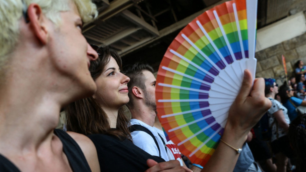 Amendament controversat propus de Fidesz pentru interzicerea paradelor gay în Ungaria