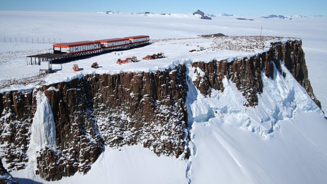 Tensiuni la o stație de cercetare din Antarctica, un membru acuzat de agresiune