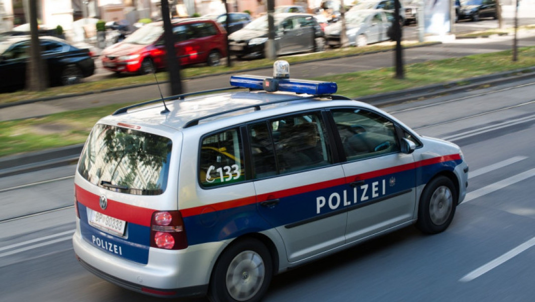 Poliția austriacă a arestat 15 persoane, inclusiv un român, pentru infracțiuni motivate de ură