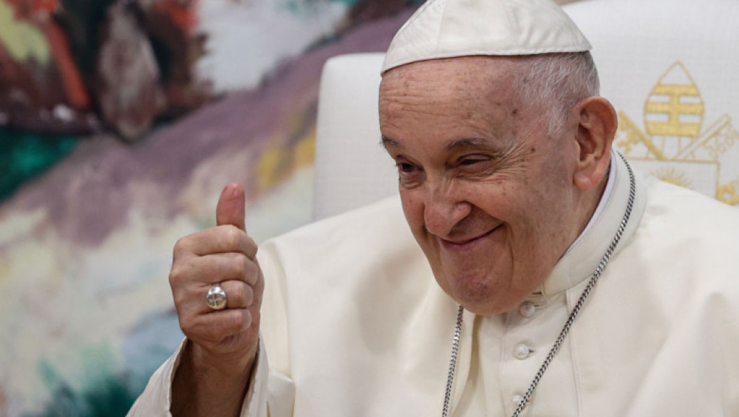 Papa Francisc va fi externat duminică din spital