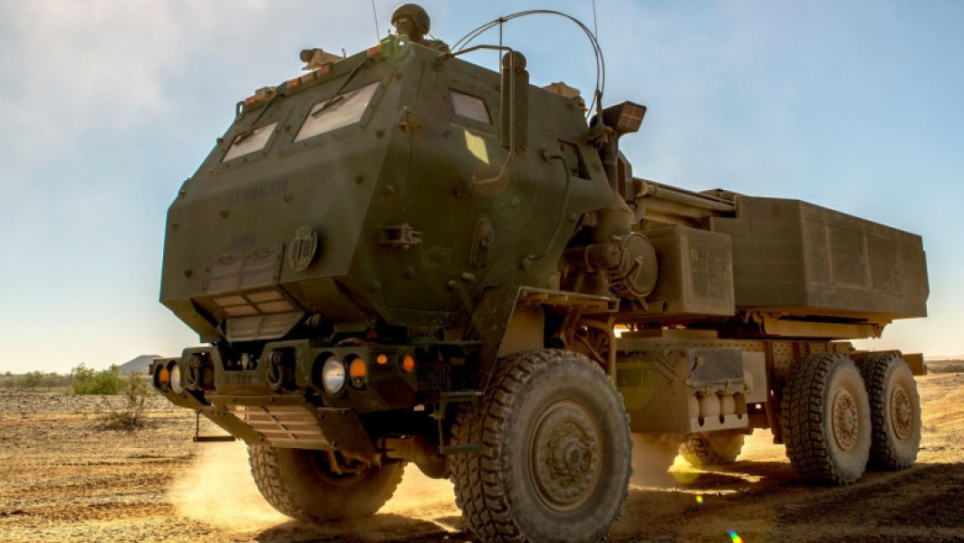 Armata australiană primește primele rachete HIMARS din SUA