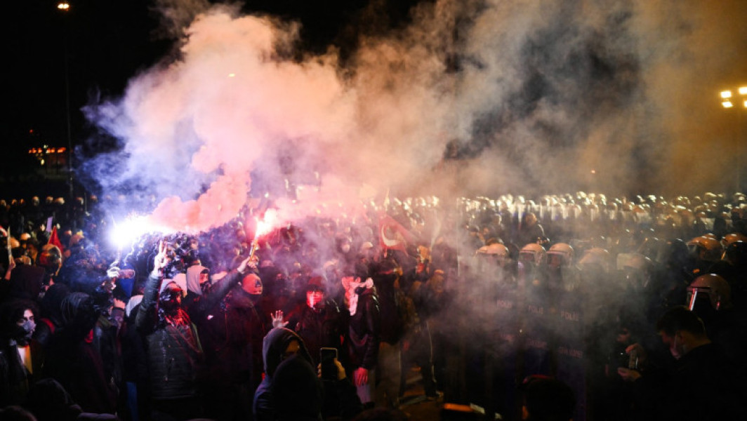 Protestele din Turcia după încarcerarea primarului Istanbulului