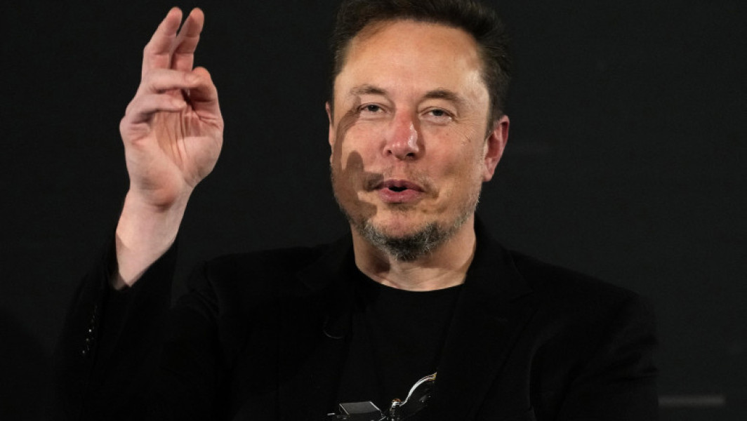 Elon Musk oferă ajutor tehnic pentru a investiga o breșă de securitate în aplicația Signal