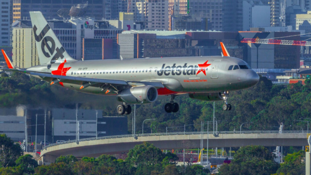 Zborul Bali-Melbourne întors din drum din cauza unui pasager turbulent