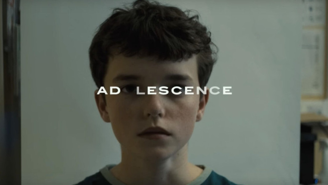 Mini-seria "Adolescence" va fi difuzată gratuit în școlile din Marea Britanie