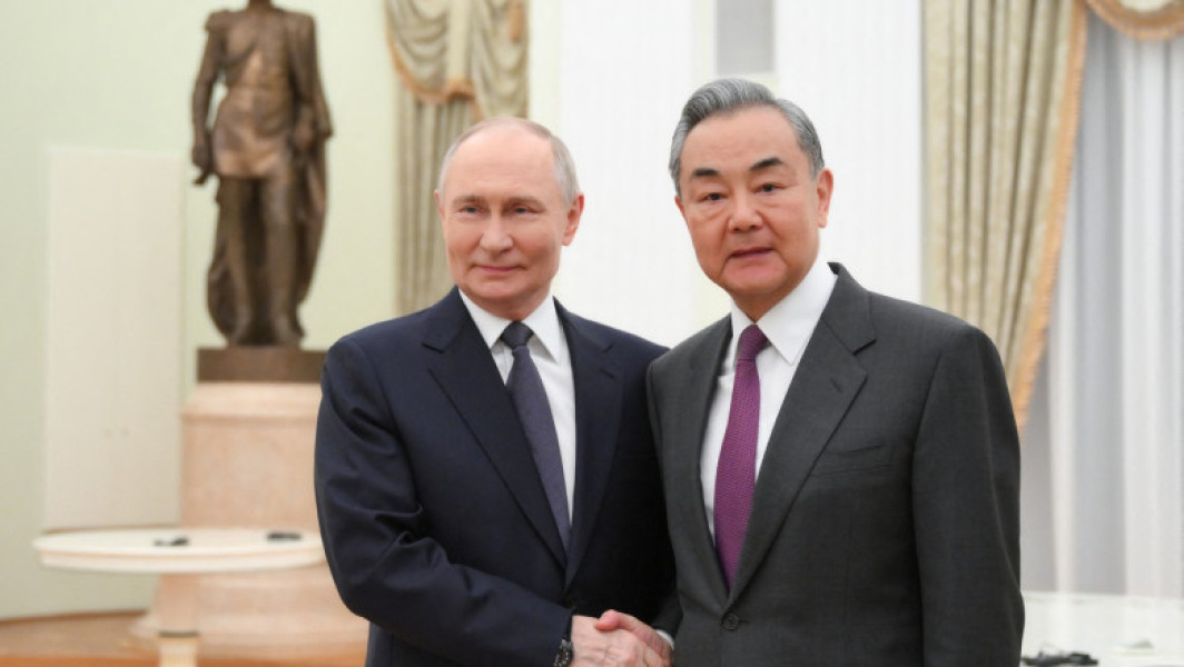 China reconfirmă prietenia cu Rusia și propune soluții pentru criza din Ucraina