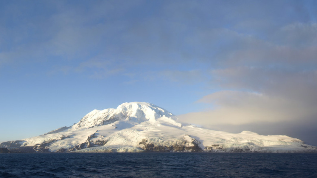 Insulele vulcanice din apropierea Antarcticii afectate de tarifele comerciale impuse de SUA