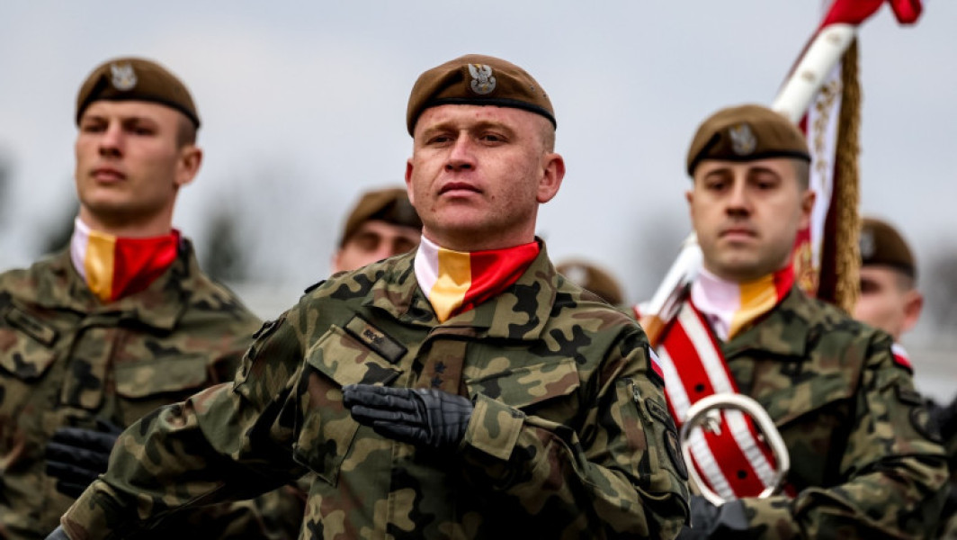 Polonia va aloca 5% din PIB pentru cheltuieli militare în 2024