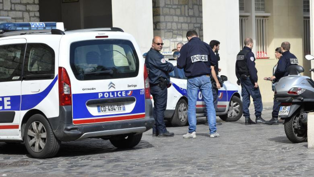 Două ofițeri de poliție din Marsilia, acuzați de trafic de droguri