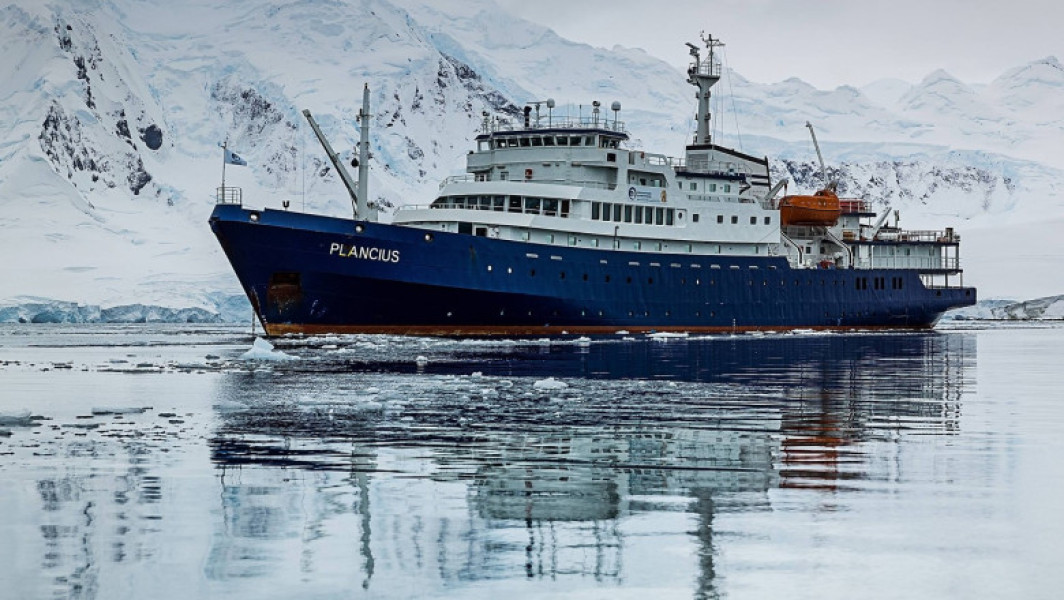 Demiterea unui adjunct al președintelui iranian din cauza unei călătorii extravagante în Antarctica
