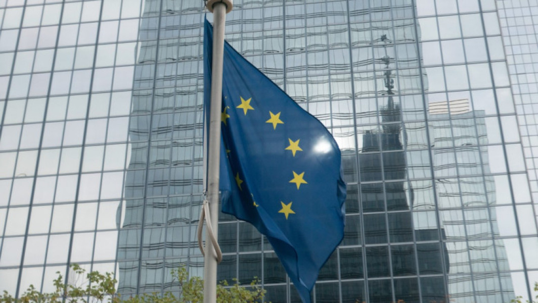 Țările Uniunii Europene pregătesc măsuri împotriva tarifelor vamale impuse de SUA