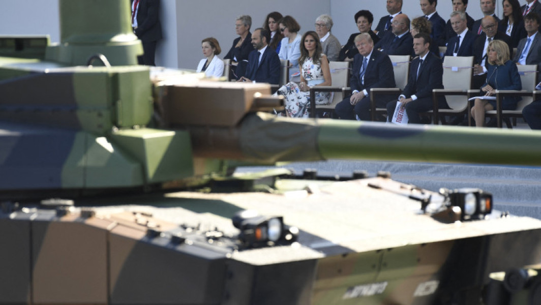 Casa Albă neagă organizarea unei parade militare la Washington pe 14 iunie