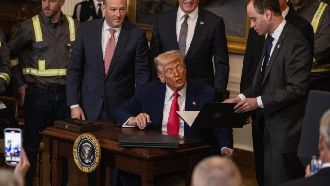 Donald Trump își intensifică războiul comercial cu noi tarife