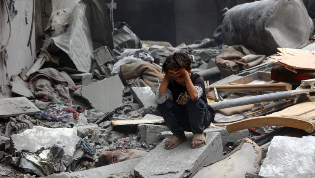 Atac israelian asupra unui bloc rezidențial din Gaza, cu multiple victime
