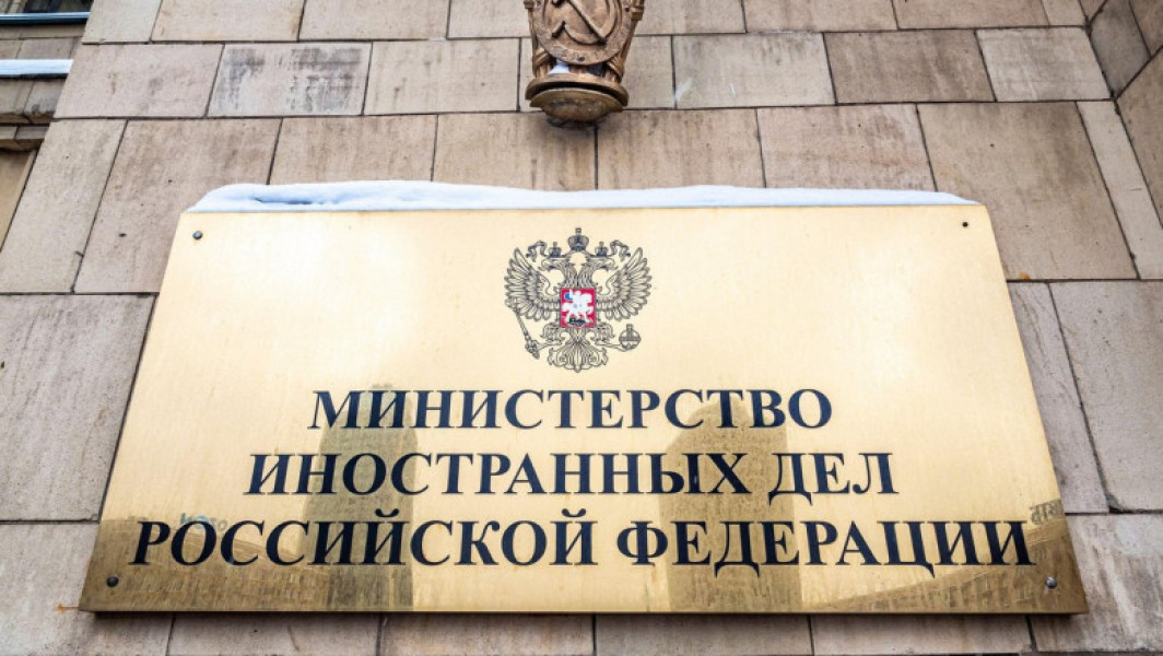 Rusia declară "persona non grata" doi diplomați români