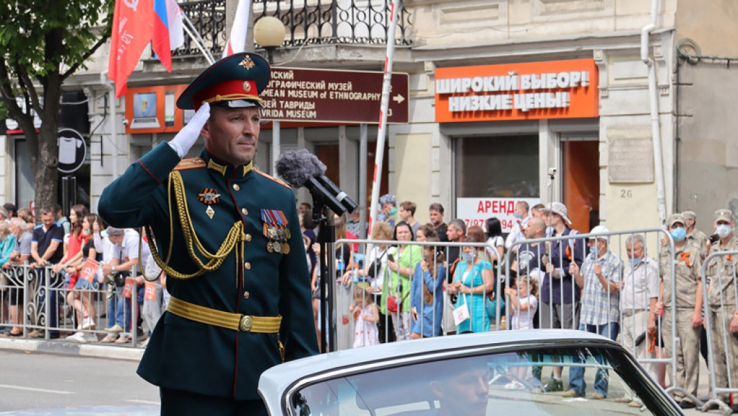Generalul rus Ivan Popov, acceptat pe frontul din Ucraina în ciuda acuzațiilor de corupție