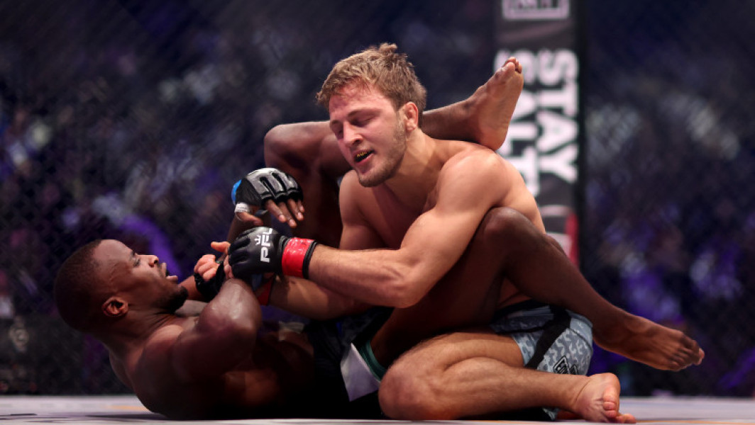 Ibragim Ibragimov continuă să impresioneze în MMA, inspirat de mari luptători din Daghestan