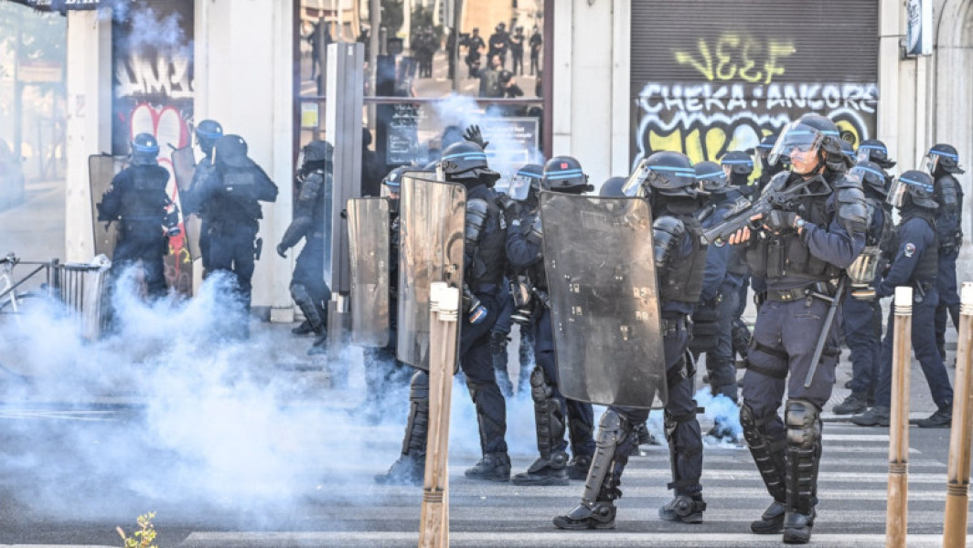 Proteste violente de Ziua Muncii în Franța