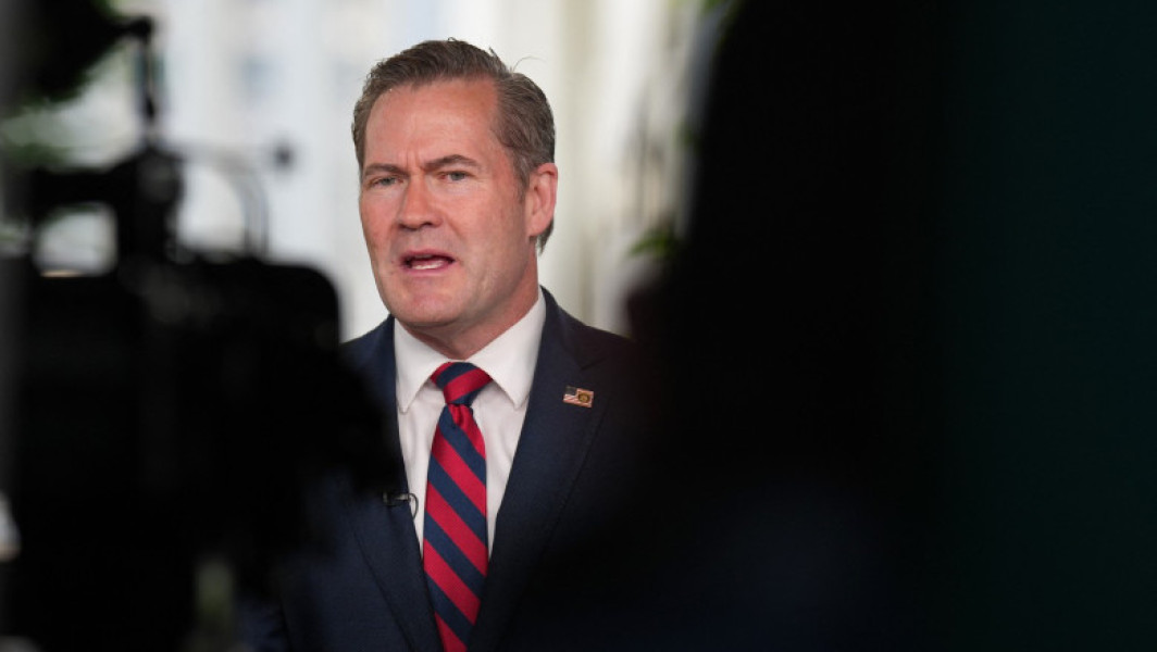 Mike Waltz și Alex Wong părăsesc Administrația Trump