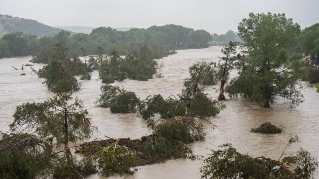 Furtuna tropicală Chantal a ajuns pe țărm în Carolina de Sud