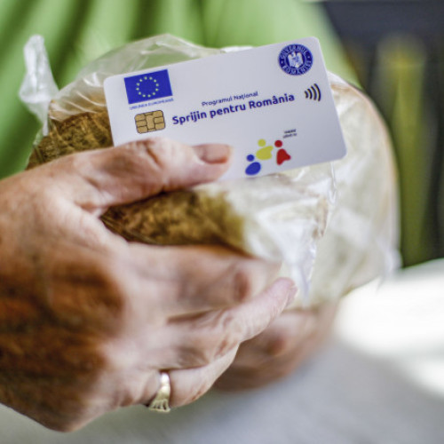 Guvernul extinde sprijin social și finanțare pentru elevii vulnerabili