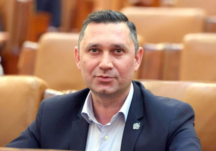 Bogdan Toader critică amânarea plafonării adaosului comercial la alimente