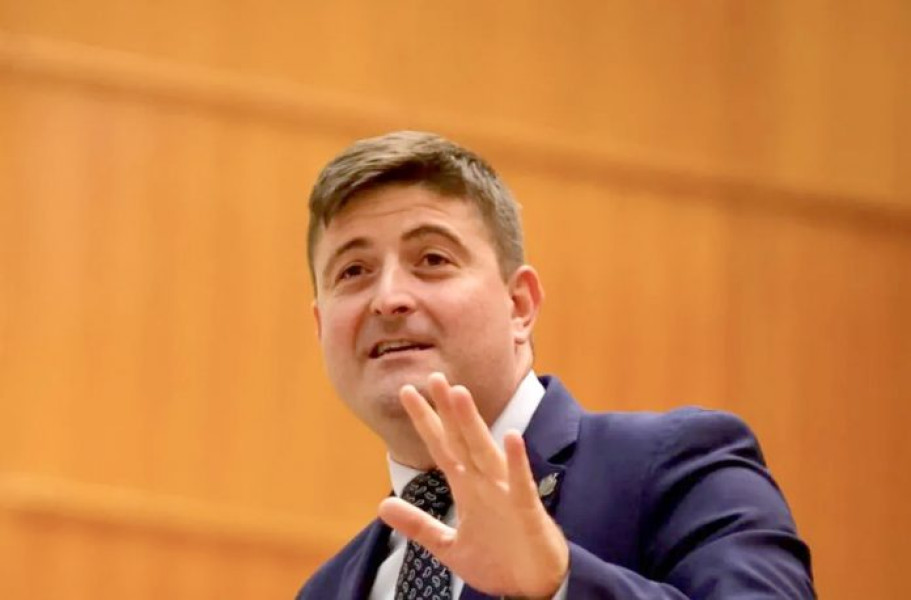 România înăsprește pedeapsa pentru cămătărie și confiscă toate sumele ilegale