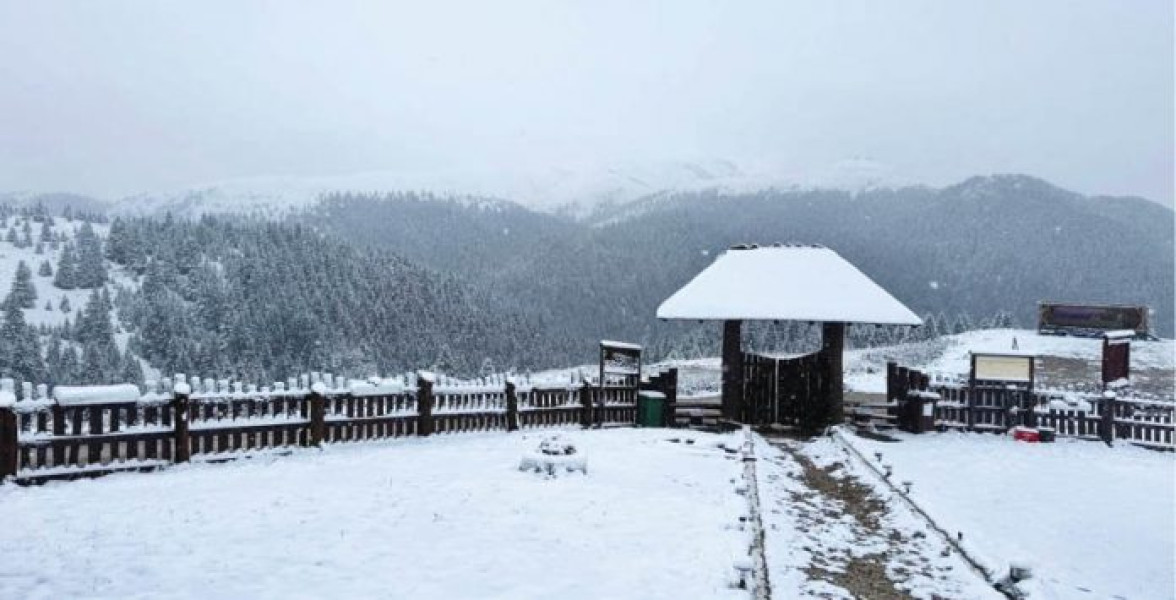 Salvamont Prahova a declarat închise toate traseele montane de abrupt din Bucegi, Baiului și Ciucaș
