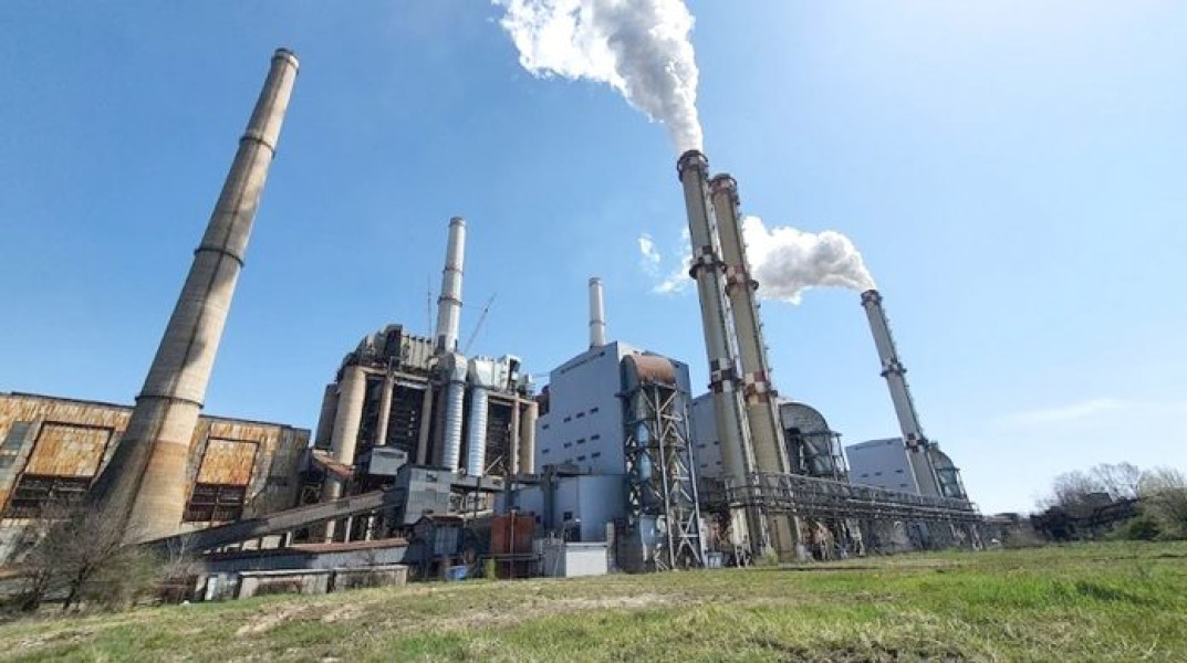 România riscă penalități de un miliard de euro dacă păstrează centralele pe cărbune din Oltenia