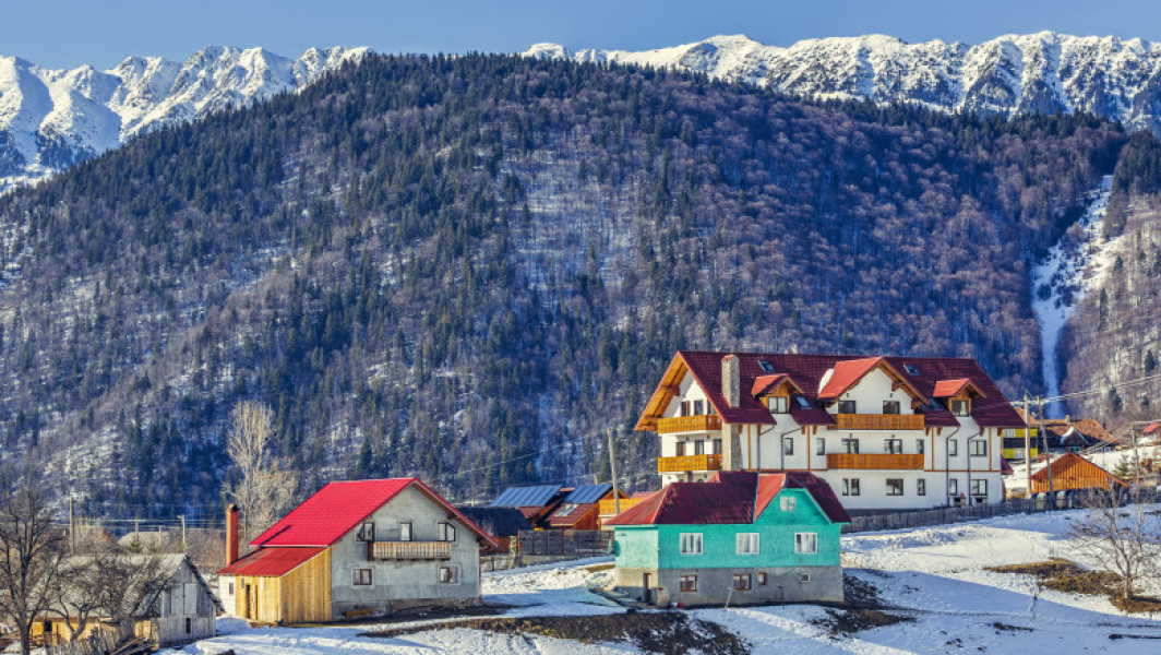 Grupuri care au închiriat aceeași cabană din Sinaia înfuriată proprietarul