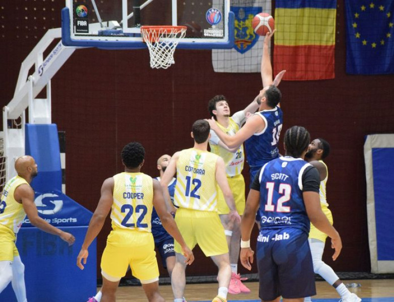 CSM Târgu Mureș câștigă din nou la Ploiești în fața CSM BBA Petrolul