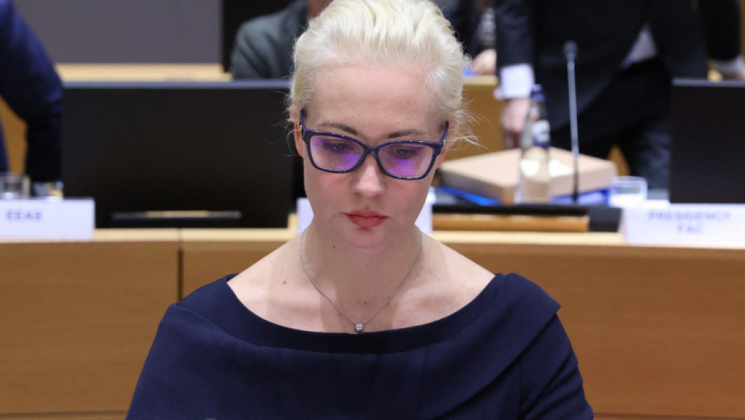 Iulia Navalnaia acuză Kremlinul și pe Vladimir Putin de folosirea trupului neînsuflețit al soțului său în mod ostil. Cei de la Kremlin doresc o înmormântare secretă