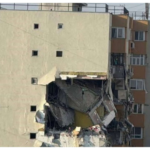 Explozie puternică în Sectorul 5: două persoane au murit, 11 au fost rănite