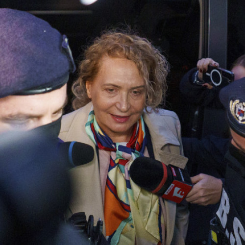 18 angajați ai Spitalului Militar Carol Davila vizați într-un dosar de corupție pe fonduri europene