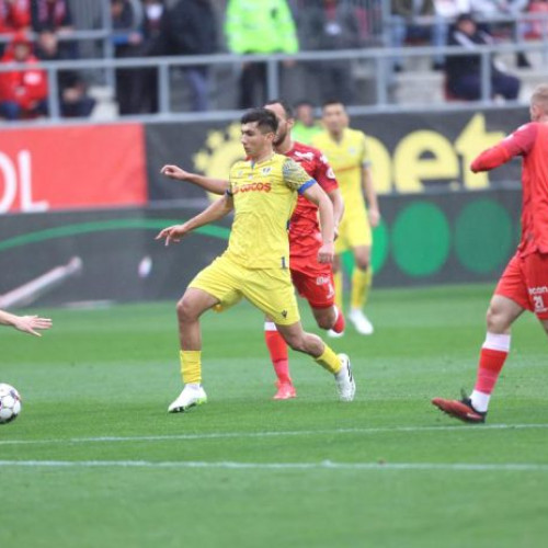 UTA Arad invinge Petrolul cu 1-0 si se califica in play-off - Victorie dezastruoasa pentru Petrolul in duelul de la Arad