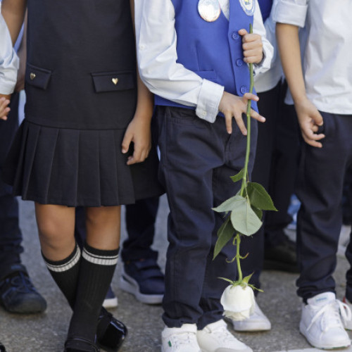 Profesor din Ilfov surprins țipând și jignind elevi de clasa I pe terenul de sport