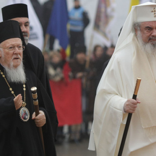 Patriarhul Bartolomeu I ajunge cu întârziere la București pentru sfințirea Catedralei Naționale