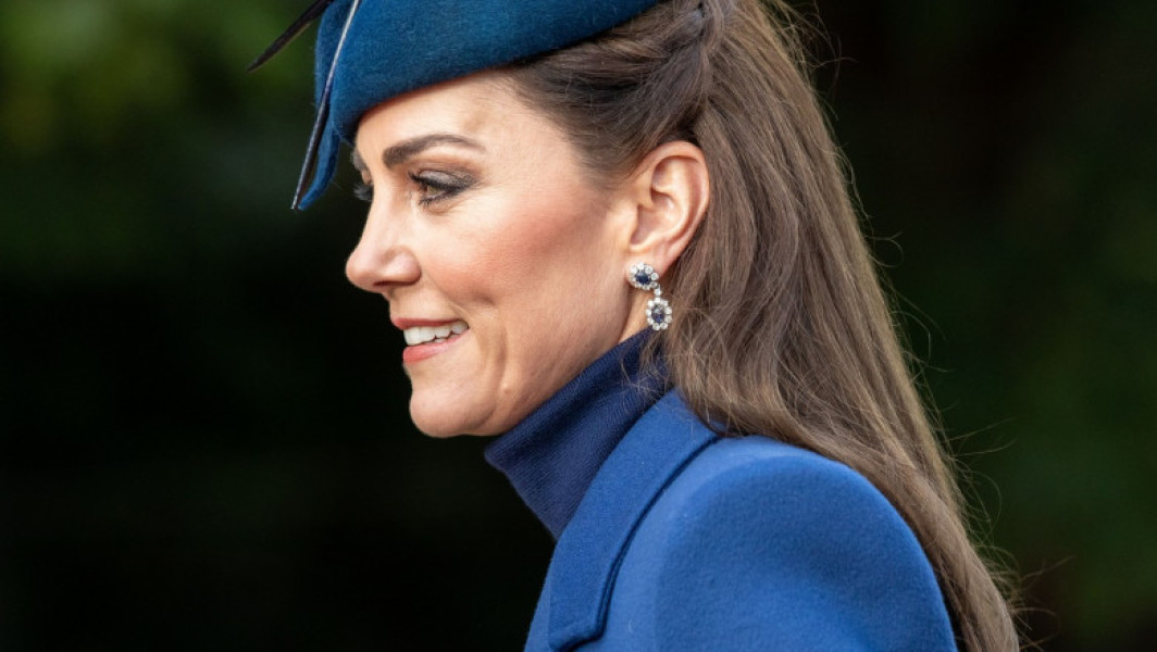 Apare prima fotografie cu Kate după operația abdominală. Prințesa de Wales reapare în public într-o imagine publicată de site-ul american TMZ.