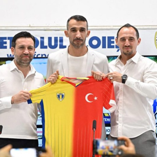 Mehmet Topal a fost prezentat oficial ca antrenor al Petrolului Ploiești