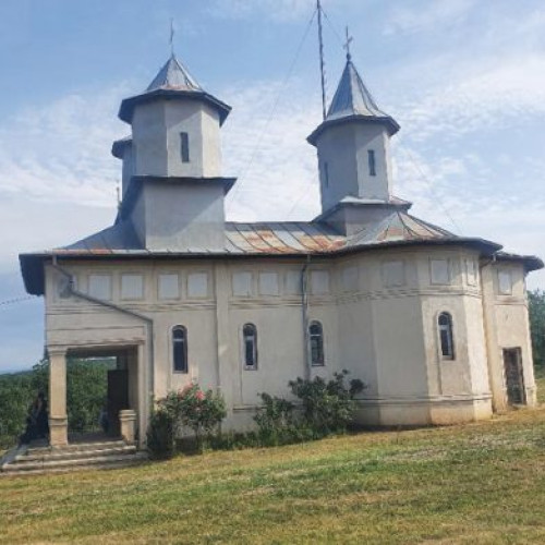 Lunea Rusaliilor la Biserica Sfintei Treimi din Sfarleanca